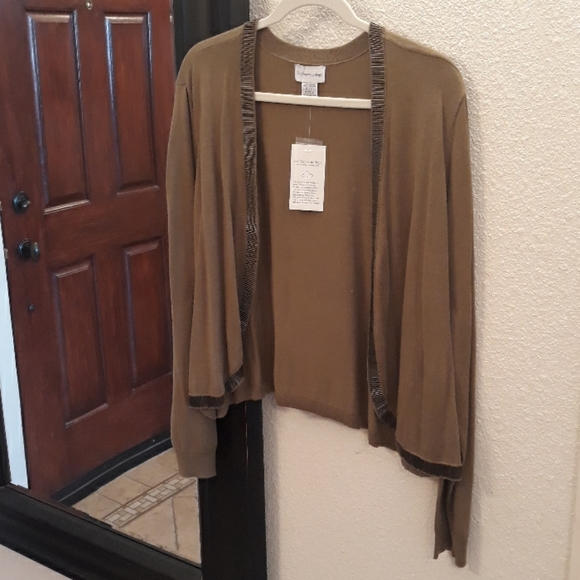 NEW Soft Surroundings Cropped Olive Bolero Sweater - Picture 6 of 7